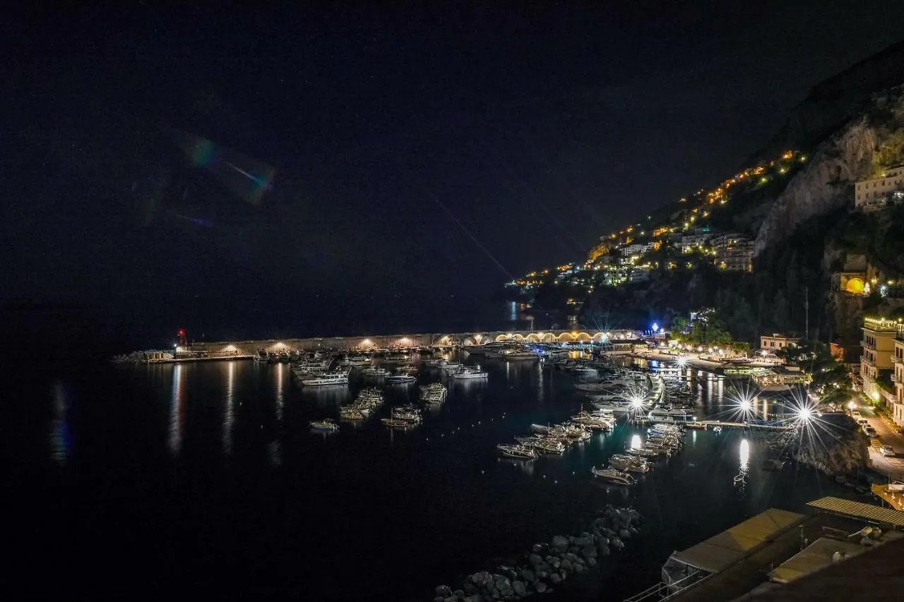 Apartment Suite Picasso Amalfi