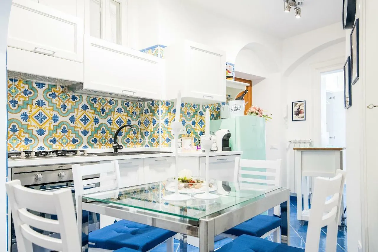 Suite Picasso Amalfi Apartment