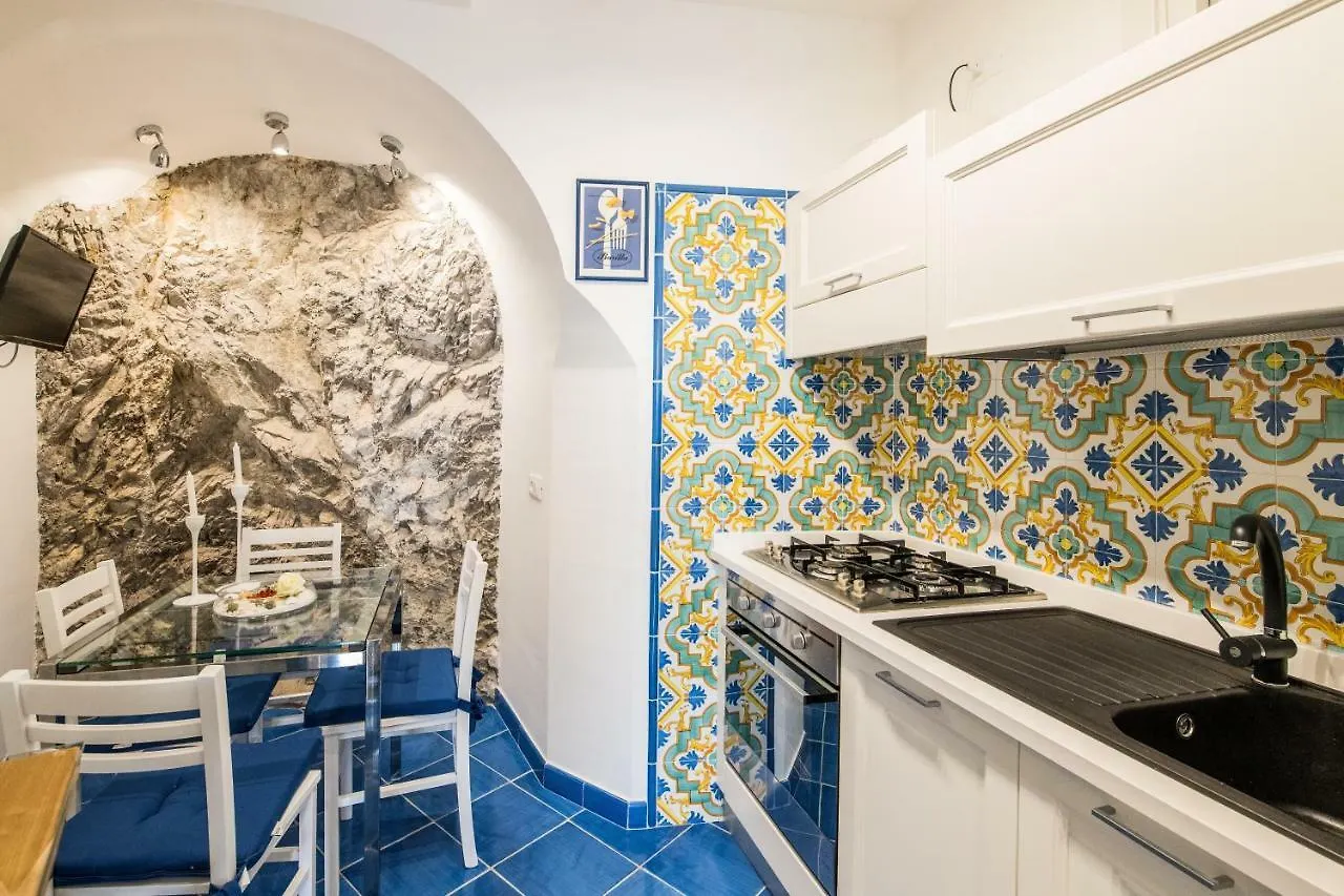 Apartment Suite Picasso Amalfi