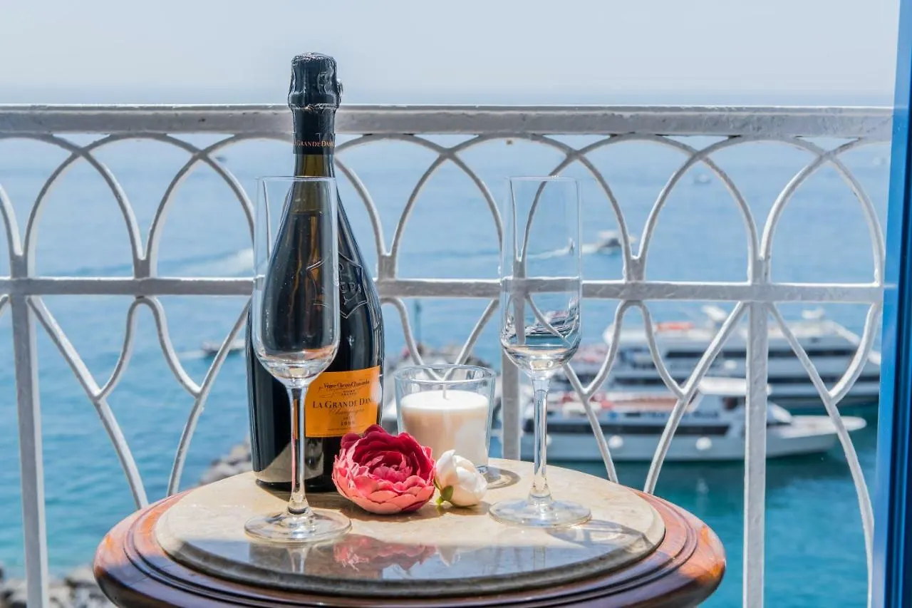 Apartment Suite Picasso Amalfi