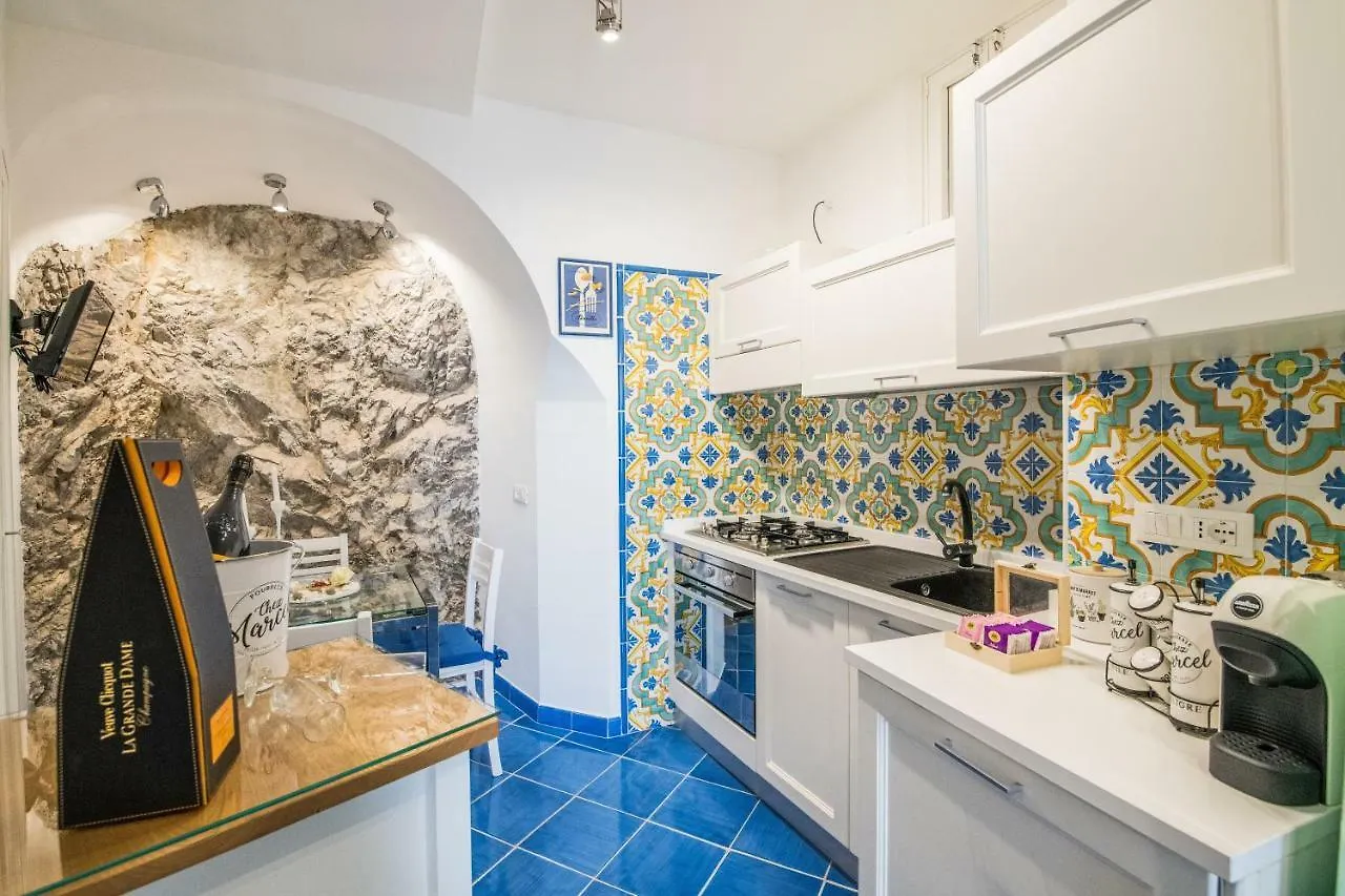 Suite Picasso Amalfi 0*,  Italien